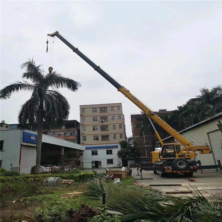 吉安12吨吊车出租一天的收费标准是什么