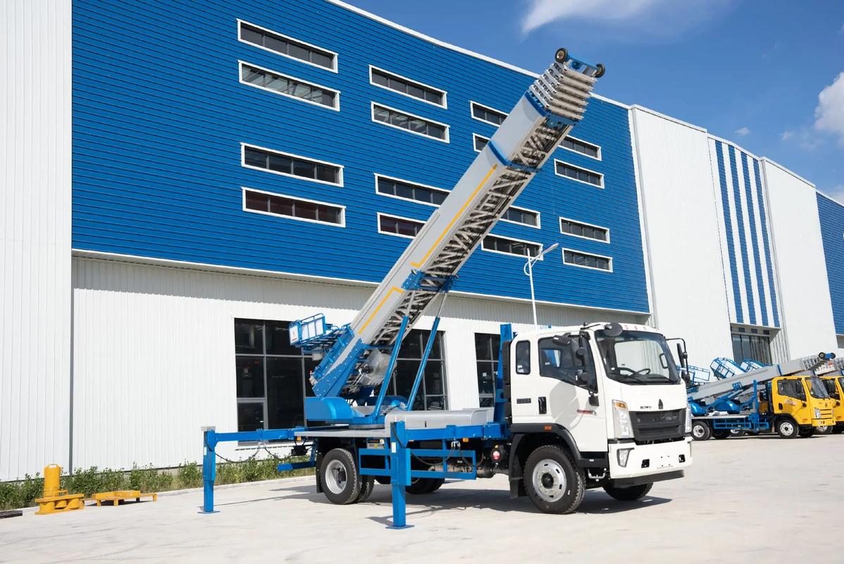 吉安小型云梯车上料车租赁多少钱