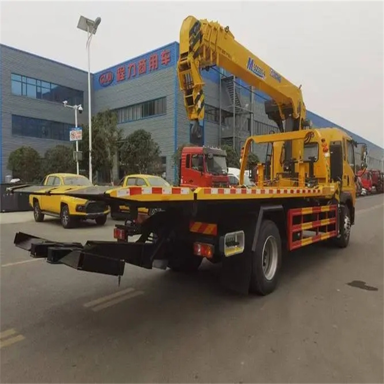 吉安附近小随车吊出租电话，轻松解决搬运烦恼