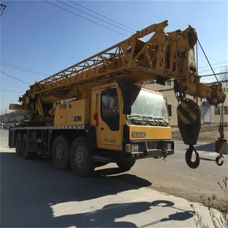 吉安吊车吊挖机的正确办法